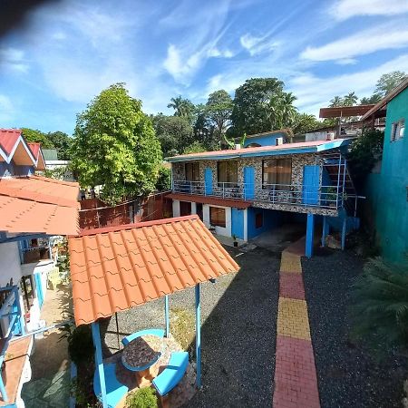 Hotel La Uvita Puerto Limon Extérieur photo